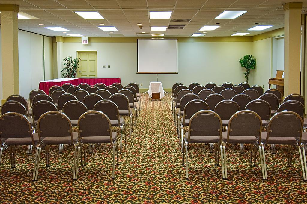 Howard Johnson By Wyndham Conway Faciliteter billede